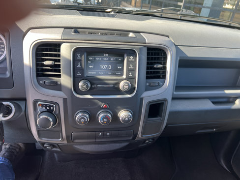 Used 2014 RAM 1500 Express image 17