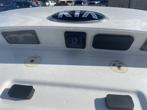 Used 2018 Kia Forte LX w/ LX Popular Package image 11