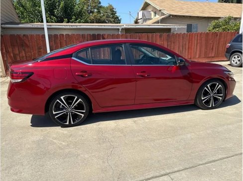 Used 2020 Nissan Sentra SR w/ Premium Package image 8