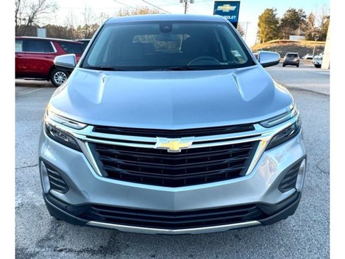 Used 2023 Chevrolet Equinox LT image 2