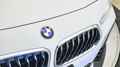 Certified 2023 BMW X2 sDrive28i w/ Convenience Package image 8