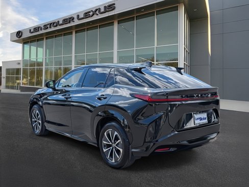 Used 2024 Lexus RZ 450e Premium image 5