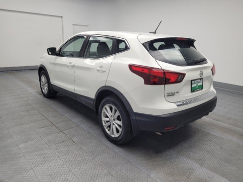 Used 2018 Nissan Rogue Sport S w/ S Appearance Package image 5