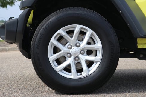 Used 2023 Jeep Wrangler Sport S image 35