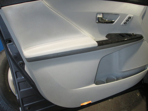 Used 2015 Toyota Venza XLE image 26