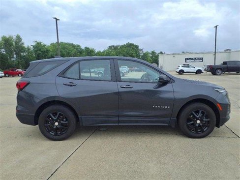 Used 2022 Chevrolet Equinox LS image 5