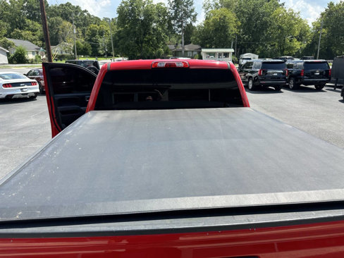 Used 2017 Chevrolet Silverado 1500 LT w/ All Star Edition image 16