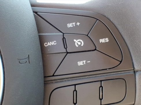 Used 2016 FIAT 500X Trekking image 23