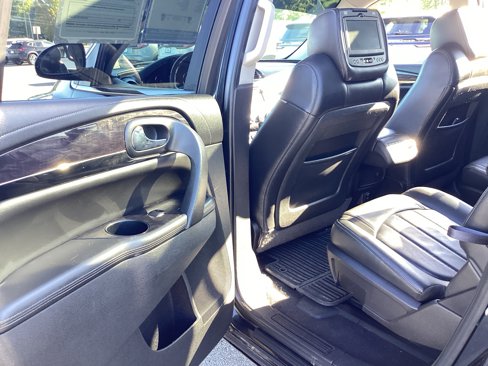 Used 2015 Buick Enclave Premium w/ Experience Buick Package image 40