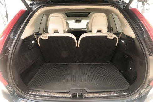 Used 2022 Volvo XC90 T5 Momentum w/ Advanced Package image 64