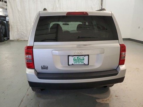 Used 2012 Jeep Patriot Sport w/ PWR Value Group image 5