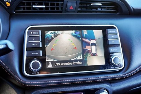 Used 2019 Nissan Kicks SR image 26