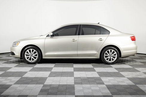 Used 2014 Volkswagen Jetta SE image 3