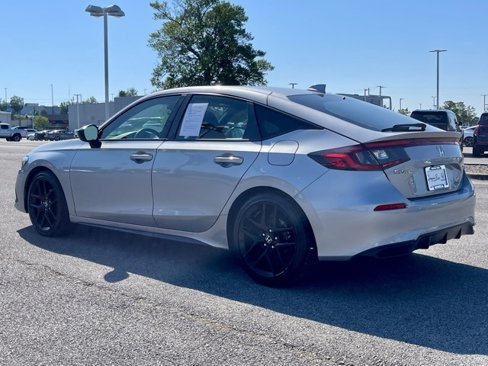 Used 2023 Honda Civic Sport image 3