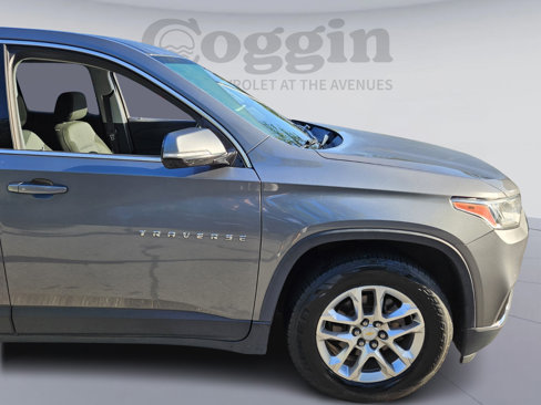 Used 2018 Chevrolet Traverse LT image 8