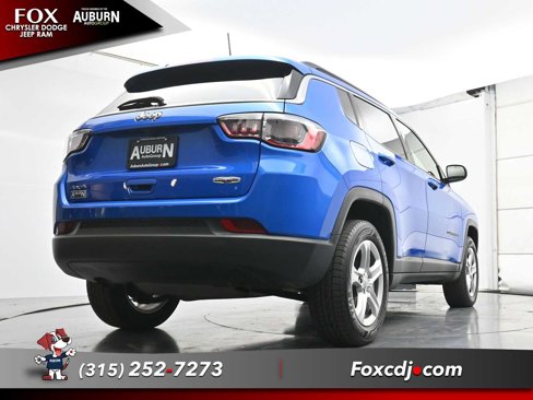 Used 2023 Jeep Compass Latitude w/ Convenience Group image 20