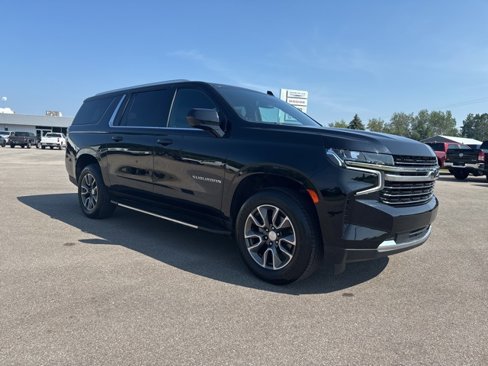 Used 2021 Chevrolet Suburban LT image 7