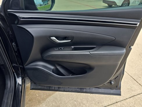 Used 2022 Hyundai Santa Cruz SEL Premium image 23