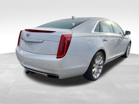 Used 2017 Cadillac XTS Luxury image 7