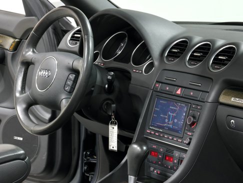 Used 2006 Audi S4 Cabriolet image 18