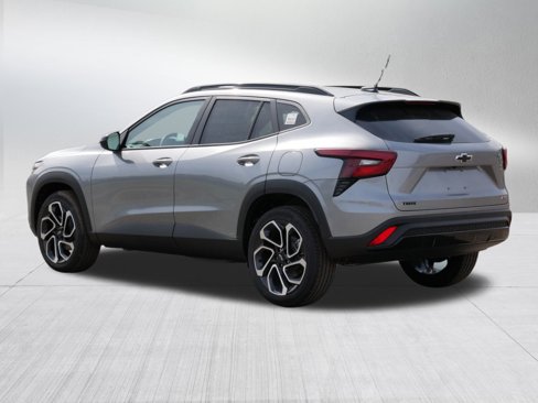 New 2026 Chevrolet Trax RS image 3