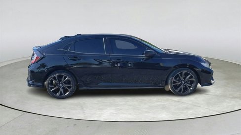 Used 2017 Honda Civic Sport image 7
