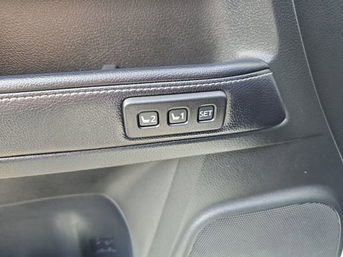 Used 2018 Toyota 4Runner SR5 image 28
