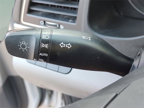 Used 2018 Hyundai Elantra SEL image 25