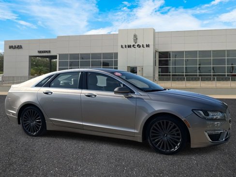 Used 2018 Lincoln MKZ Reserve image 1