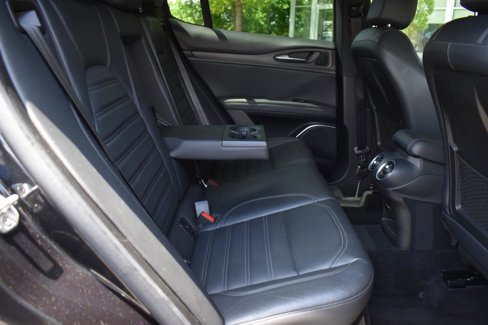 Used 2018 Alfa Romeo Stelvio Ti Sport image 42