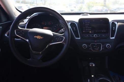 Used 2019 Chevrolet Malibu LS image 21