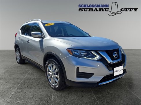 Used 2017 Nissan Rogue SV image 11