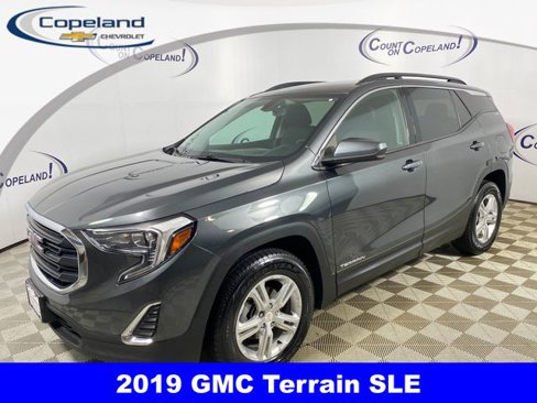 Used 2019 GMC Terrain SLE w/ Driver Convenience Package image 1