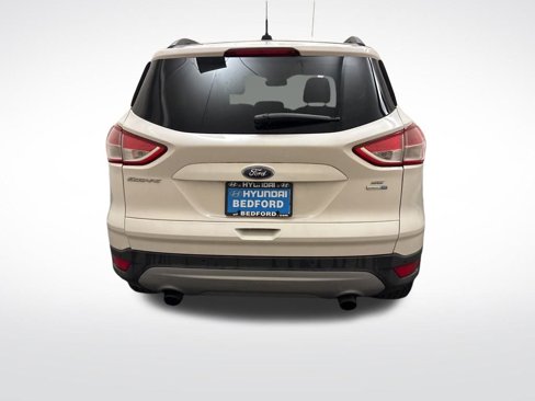 Used 2016 Ford Escape SE w/ Equipment Group 201A image 6