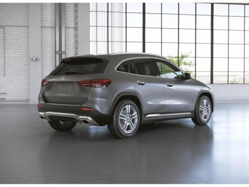Certified 2021 Mercedes-Benz GLA 250 4MATIC image 22
