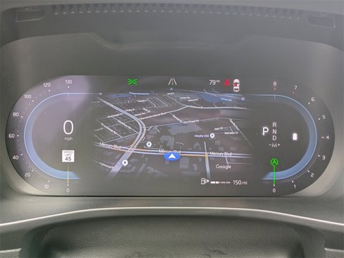 Certified 2025 Volvo XC40 B5 Plus image 28