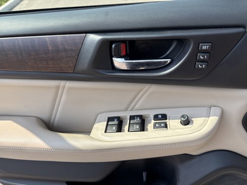 Used 2019 Subaru Outback 2.5i Limited w/ Popular Package #2 image 18