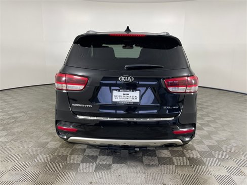 Used 2016 Kia Sorento SX w/ SXL Technology Package image 24