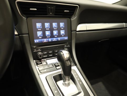 Used 2018 Porsche 911 Carrera image 28