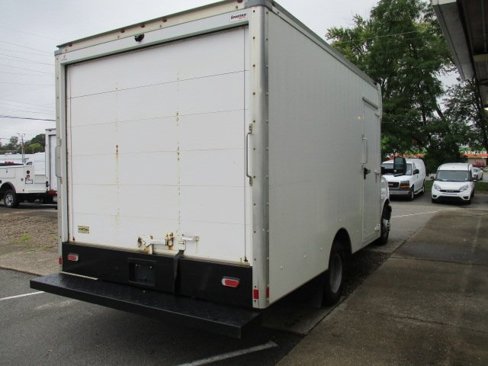 Used 2021 Chevrolet Express 3500 w/ Power Convenience Package image 5