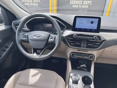 Used 2022 Ford Escape SEL image 14