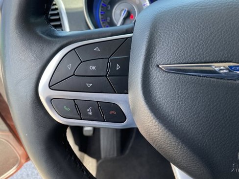 Used 2021 Chrysler 300 Touring w/ Sport Appearance Package image 35