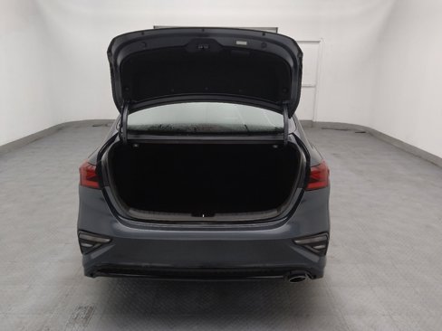 Used 2019 Kia Forte LXS image 29