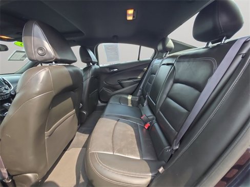 Used 2016 Chevrolet Cruze Premier image 12