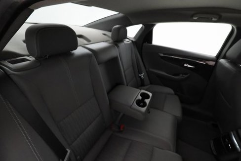 Used 2019 Chevrolet Impala LT image 23