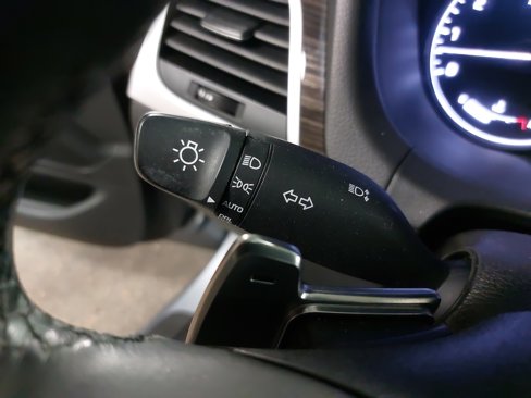 Used 2016 Hyundai Genesis 3.8 image 27