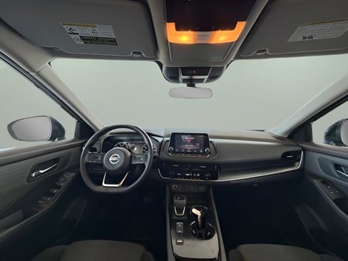 Used 2021 Nissan Rogue SV image 27