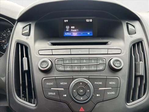 Used 2017 Ford Focus SE image 18