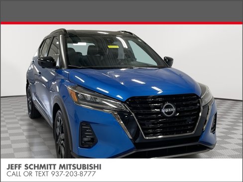 Used 2024 Nissan Kicks SR w/ SR Premium Package image 1