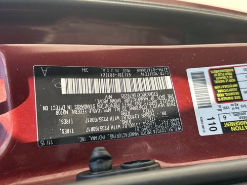 Used 2015 Toyota Sienna LE image 36